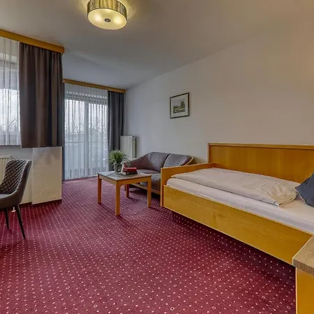 Kurpension Freudenstein * Bad Fussing